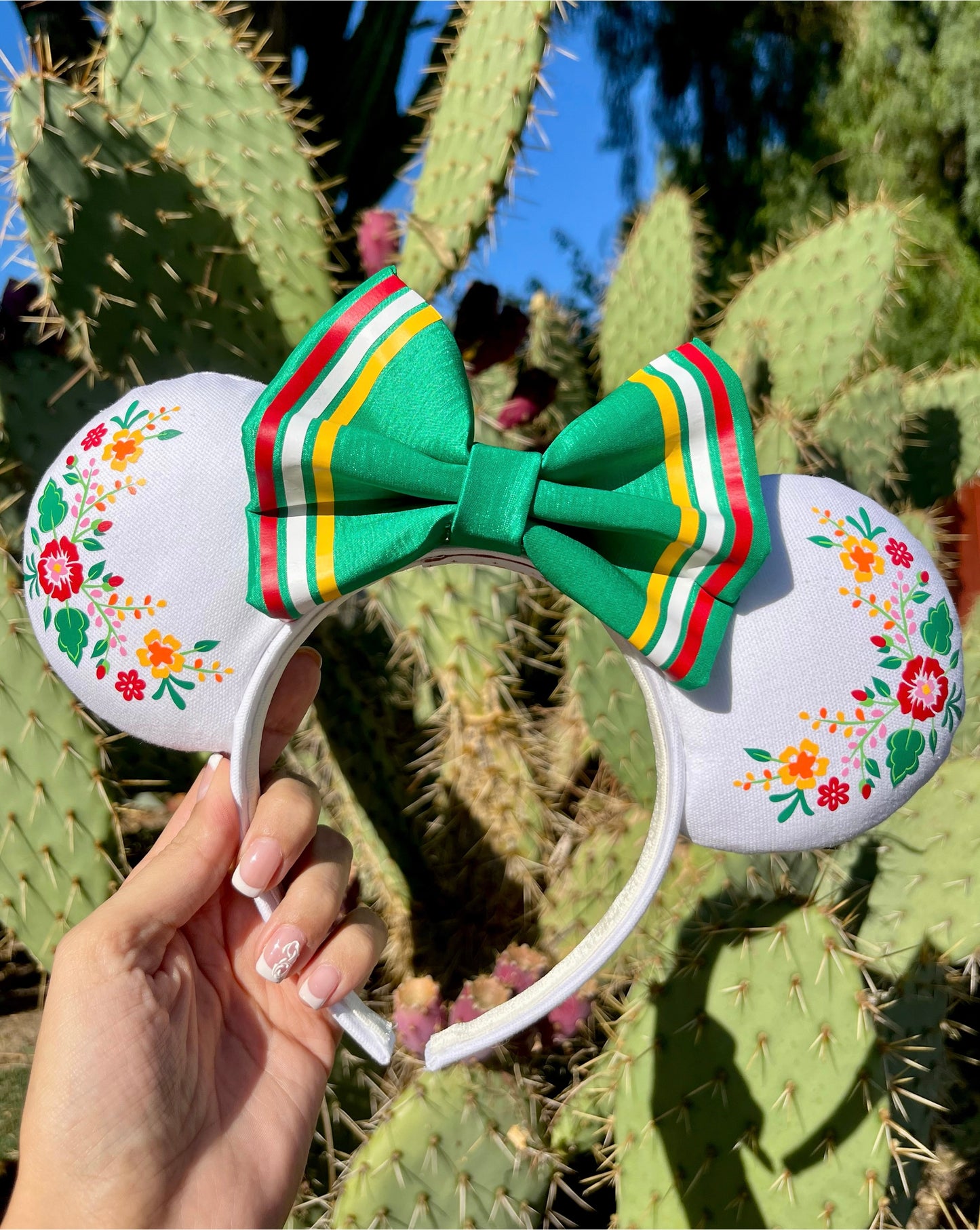 México Lindo - Green Detail Bow