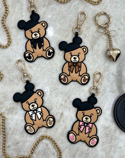 Teddy - Magic Charm