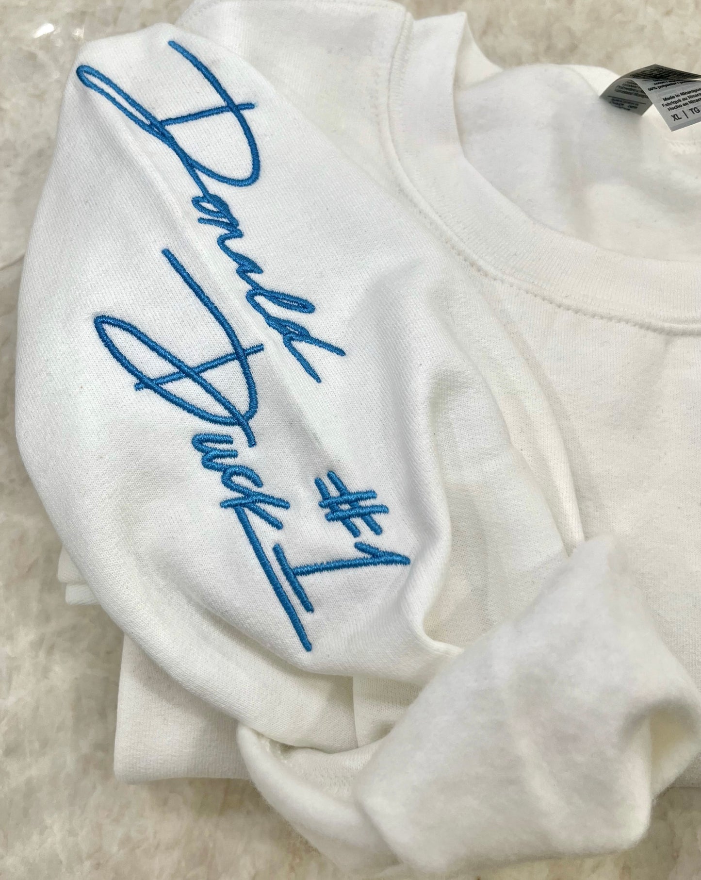 Oopsie Sweater - Magical Autograph Mr. Duck X-Large