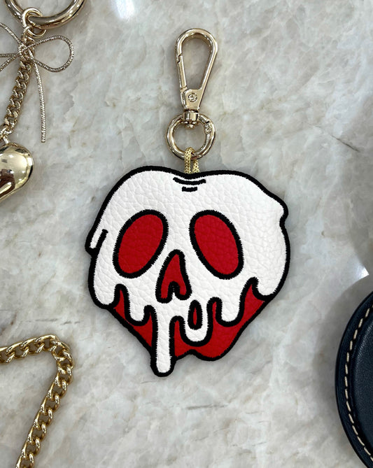 Poison Apple - Magic Charm