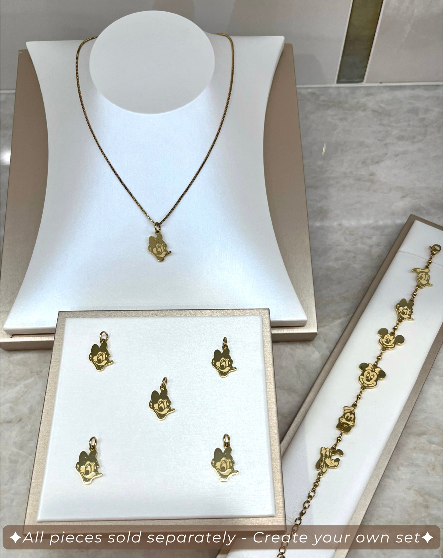 Mrs. Duck - Charm Pendant