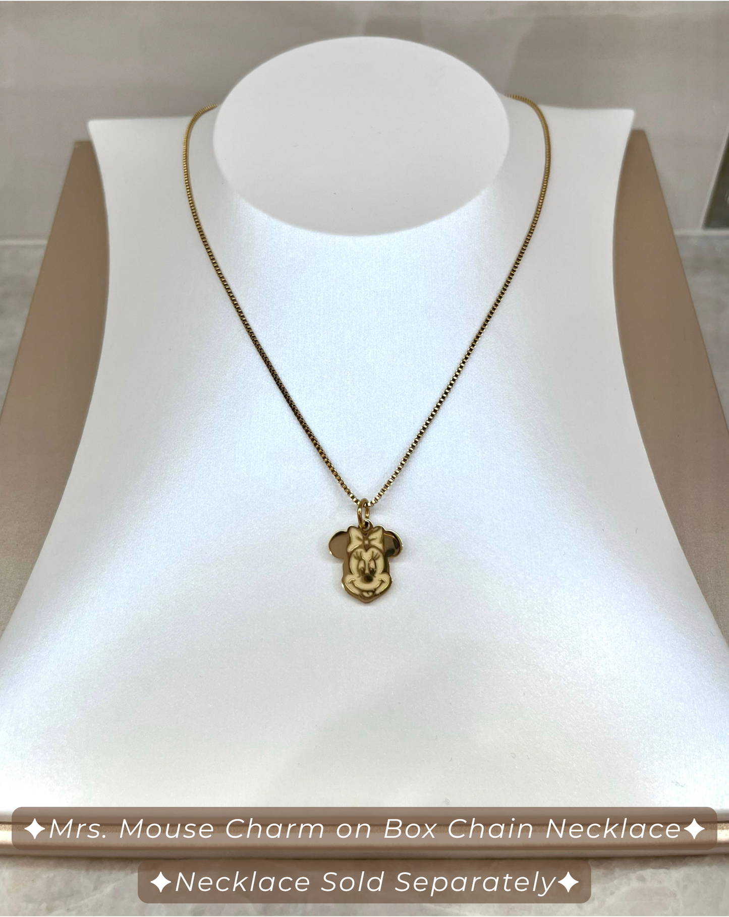 Mrs. Mouse - Charm Pendant