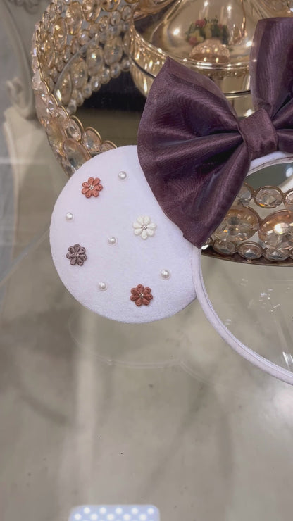 Neutral Blossom Dreams